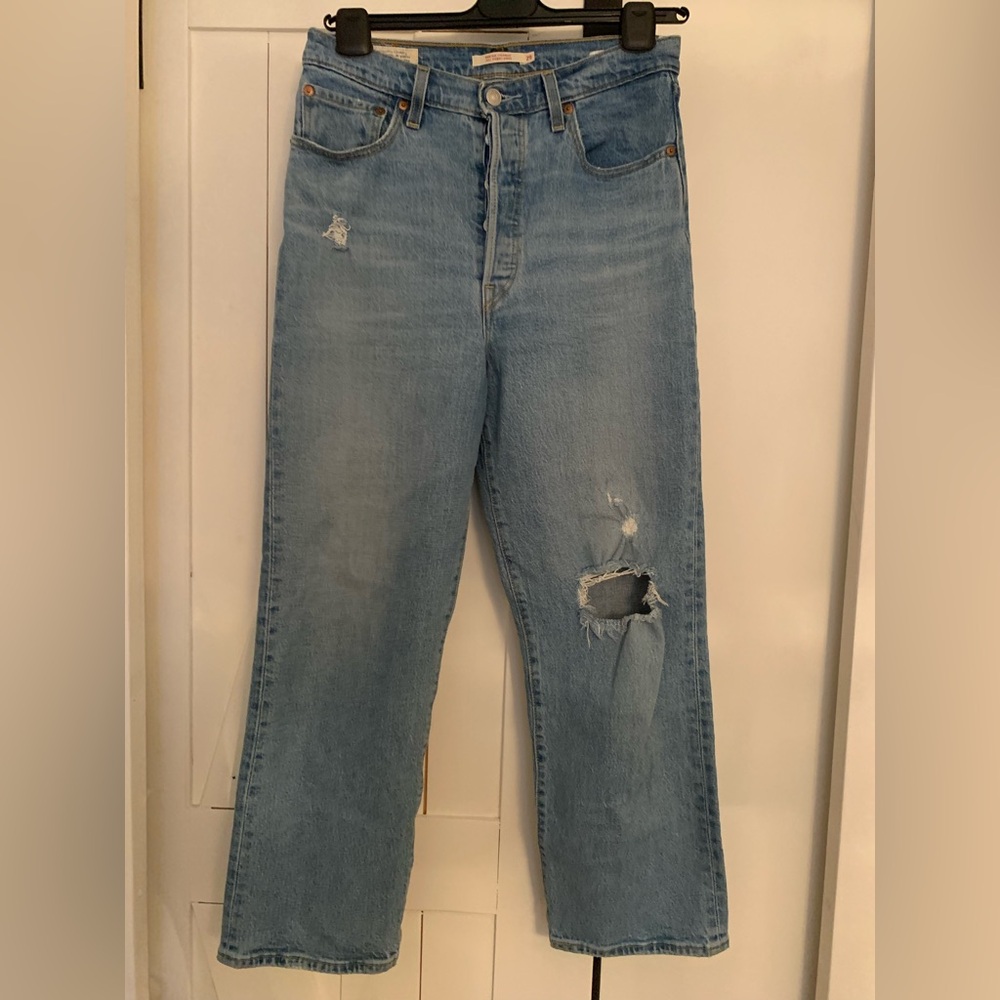 Levis Ribcage Cropped Jeans (29)